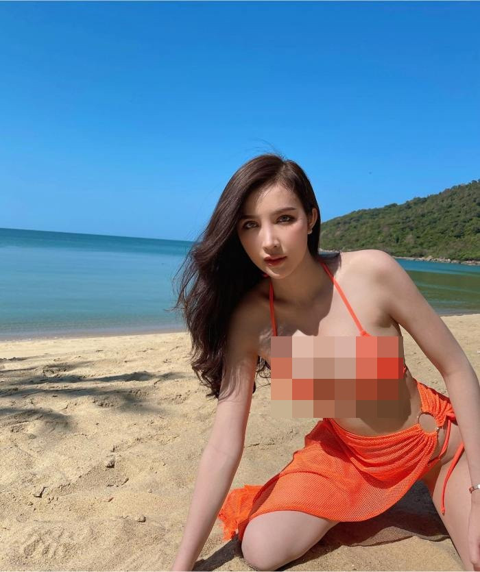 Nàng "hot girl tạp hóa" Bình Phước có chỉ số hình thể cân đối với chiều cao 1,73m và số đo 3 vòng: 83-60-95cm.