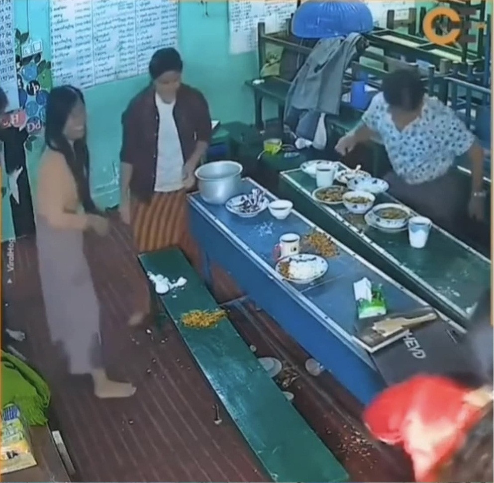 Nhìn những hình ảnh này, nhiều người không khỏi giật mình vì bản thân cũng có thói quen chụp ảnh sống ảo trên mâm cơm. Ảnh: Chụp màn hình ViralHog