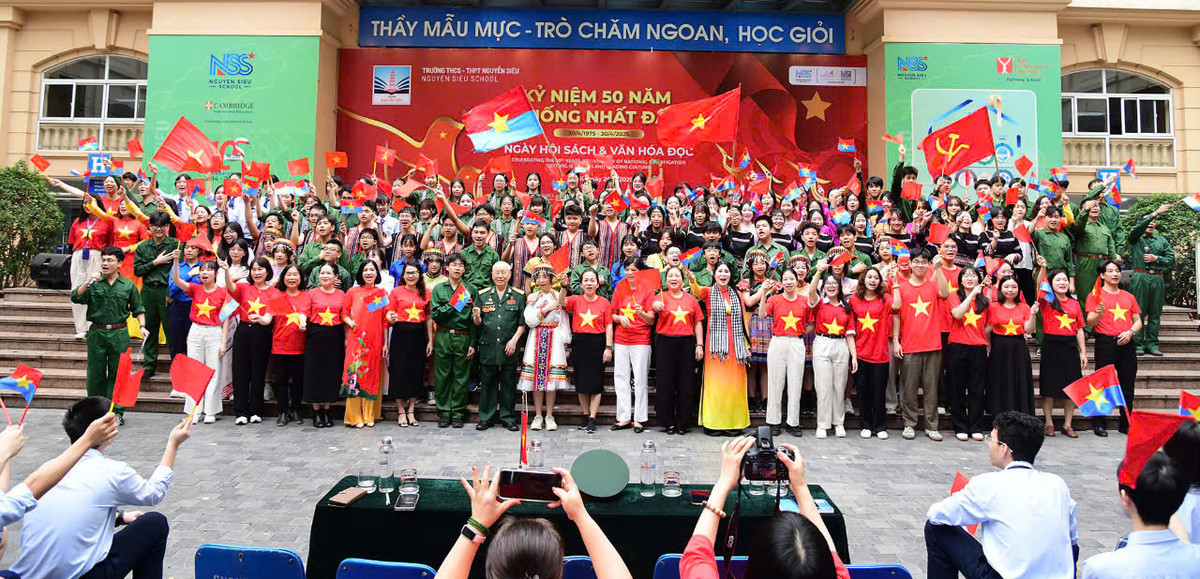 Khoi day niem tu hao dan toc, y nghia ngay 30/4 tu sach