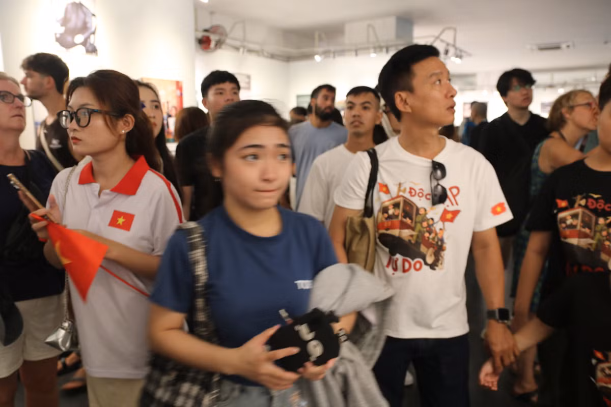 Đó là cách thế hệ trẻ hôm nay thể hiện sự trân trọng quá khứ, kết nối với cội nguồn và nhận lãnh trách nhiệm viết tiếp trang sử hào hùng của dân tộc trong hòa bình và dựng xây.