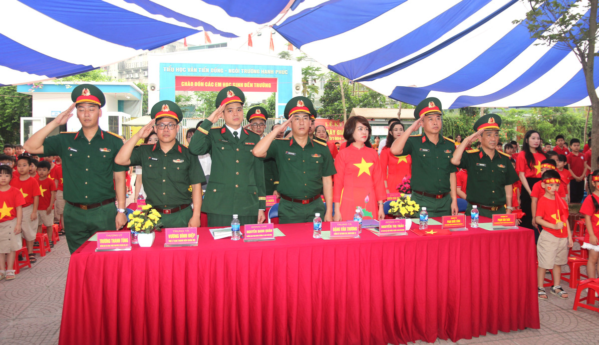 Lan toa ban hung ca 50 nam Thong nhat cho the he tuong lai