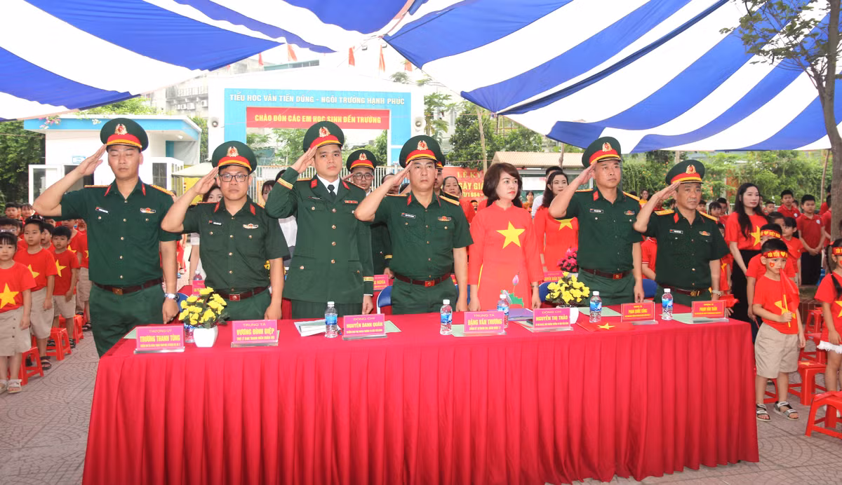 Lan toa ban hung ca 50 nam Thong nhat cho the he tuong lai