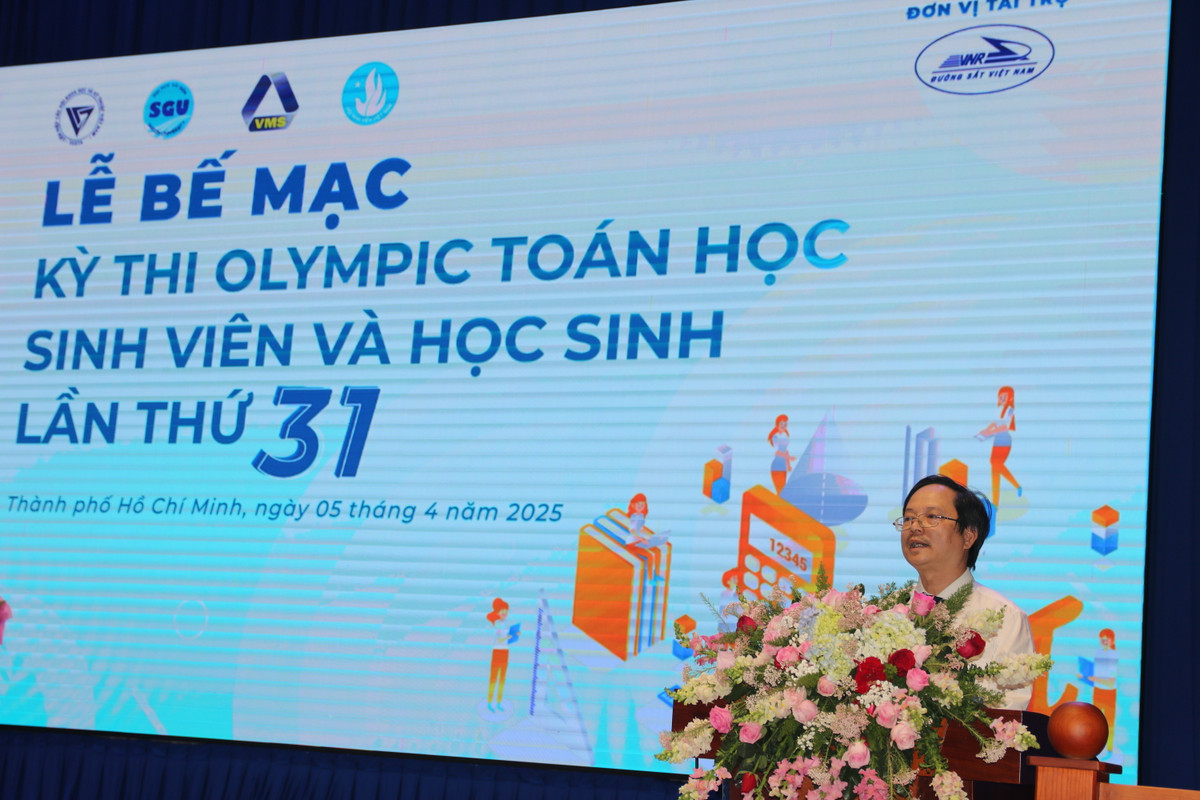 4 thu khoa doat giai Nhat “kep” Olympic Toan Sinh vien - hoc sinh 2025-Hinh-7