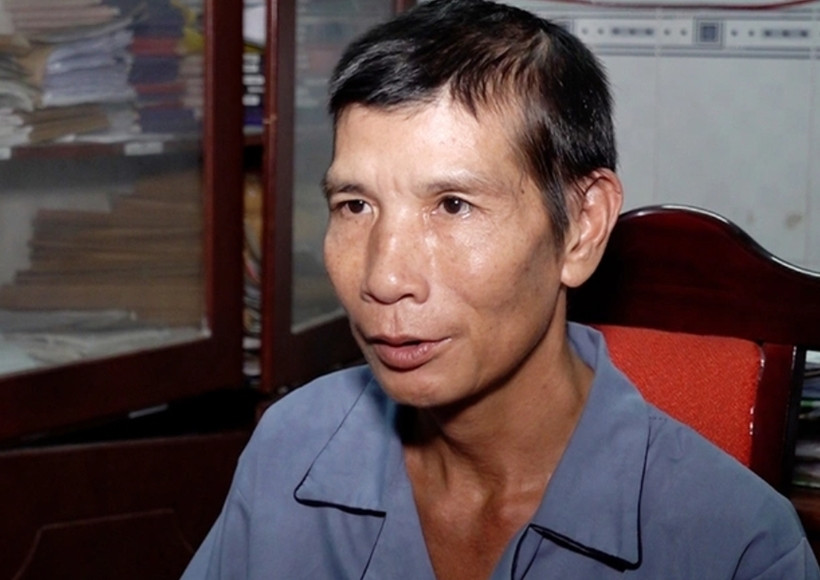  Bắt giữ đối tượng giả dạng ăn xin để trốn truy nã: Tối 9/6, anh H. ngồi nhậu cùng hai người bạn tại phố đi bộ thuộc phường Mỹ Long, TP Long Xuyên, tỉnh An Giang thì Dương bất ngờ đi đến, cầm cây kim loại tròn (đầu dẹp, dài 15cm) đâm trúng vùng cổ của anh H. khiến nạn nhân trọng thương. Dương được Công an phường Mỹ Long lập hồ đưa vào Trung tâm Bảo trợ xã hội tỉnh An Giang. Ngày 16/9, Dương bỏ trốn. Cơ quan CSĐT Công an TP Long Xuyên đã khởi tố bị can, ra Quyết định truy nã đối với Dương. Sao khi bỏ trốn khỏi Trung tâm bảo trợ xã hội, đối tượng đã đi ăn xin, hòng qua mắt lực lượng Công an thì bị bắt giữ. 