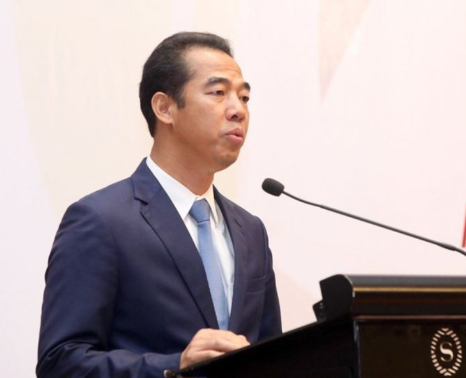  Cựu Thứ trưởng Bộ Ngoại giao Tô Anh Dũng: Ngày 14/4, Cơ quan An ninh điều tra Bộ Công an đã khởi tố bị can, bắt bị can để tạm giam ông Tô Anh Dũng, Thứ trưởng Bộ Ngoại giao về tội "Nhận hối lộ" trong vụ chuyến bay giải cứu. 