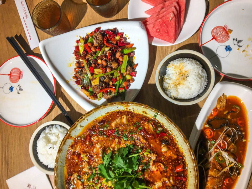 Đồ ăn Trung Quốc được đánh giá rất ngon, rẻ với nhiều món ăn đa dạng. Ảnh: BI.