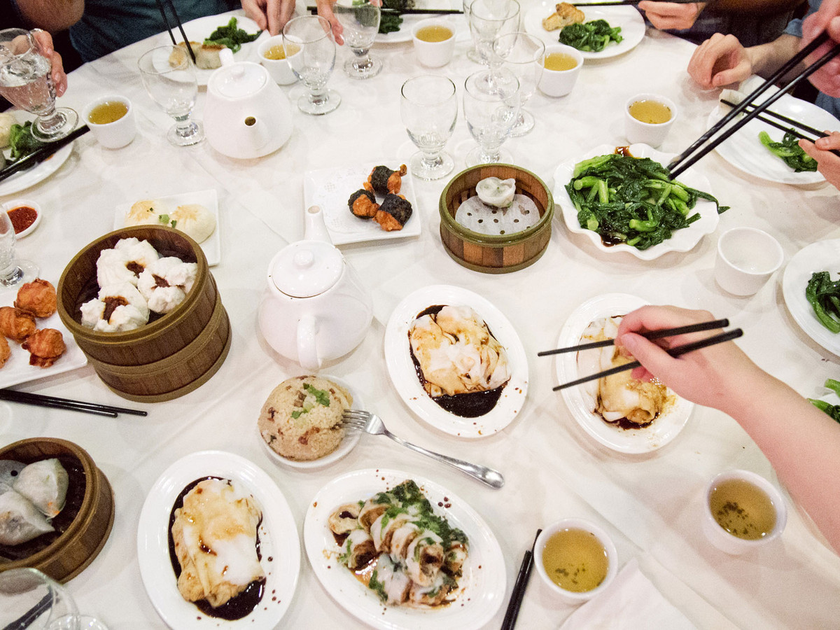 Mỗi món ăn lại có những hương vị khác nhau. Trong đó, ngọt và chua là vị phổ biến trong ẩm thực Thượng Hải, còn món hấp rất nổi tiếng trong ẩm thực Quảng Đông,...Ảnh: Serious Eats.