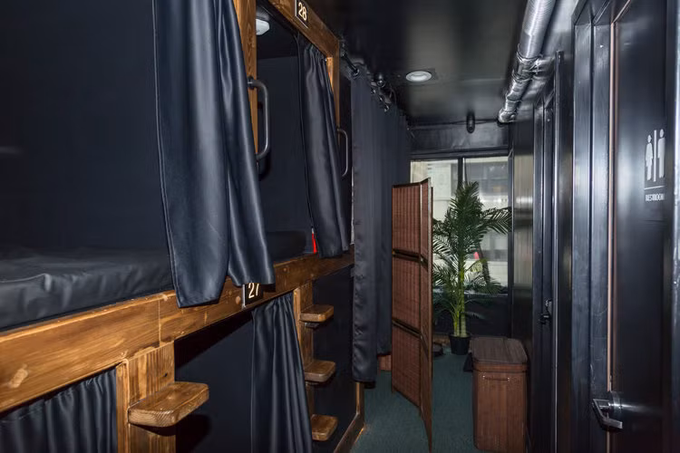 Doc dao noi ngu trua giua long thanh pho New York-Hinh-9