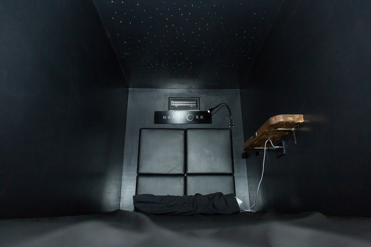 Doc dao noi ngu trua giua long thanh pho New York-Hinh-11