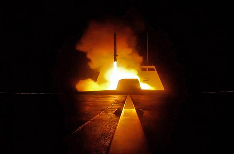 Quân đội Mỹ cho hay, lực lượng nước này cùng Anh, Pháp đã nã hơn 100 quả tên lửa nhằm vào 3 mục tiêu thuộc cơ sở hạ tầng vũ khí hóa học tại Syria. Ảnh: Getty.