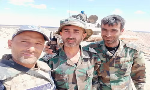 Tuy nhiên, hãng Fars (Iran) cho biết thêm, Quân đội Syria tiếp tục tấn công những căn cứ còn lại của nhóm IS ở vùng sa mạc phía đông Sweida và giành lại quyền kiểm soát thêm nhiều khu vực ở sâu trong khu Safa hôm 9/9. Ảnh: AMN.