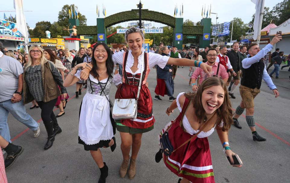 Choang ngop le hoi bia lon nhat the gioi Oktoberfest tai Duc-Hinh-8