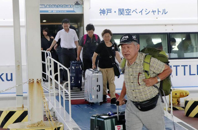 Can canh san bay quoc te Kansai 