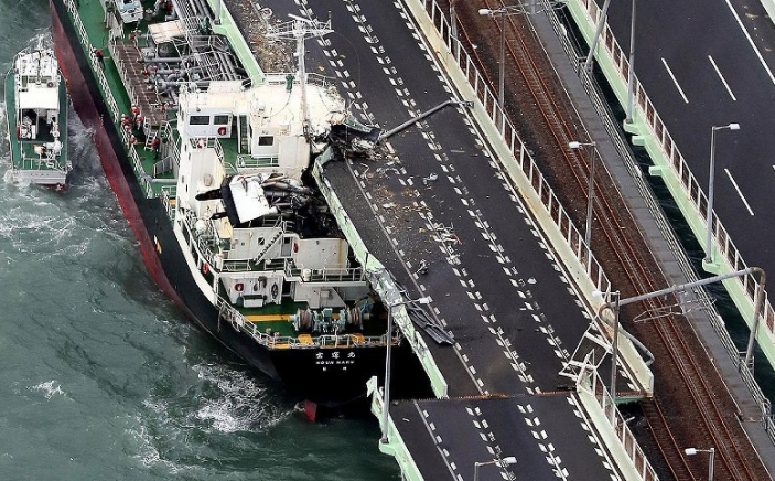 Can canh san bay quoc te Kansai 