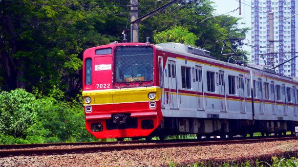 Tokyo Metro được đưa vào vận hành từ năm 1927 ở Nhật Bản. Hệ thống này có chiều dài 328 km với 282 nhà ga và vận chuyển gần 9 triệu lượt khách mỗi ngày.