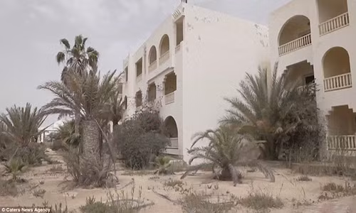 Dot nhap loat khach san “ma” bi bo hoang o Tunisia-Hinh-3