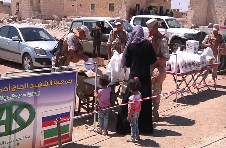 Theo Al Masdar News, Quân chính phủ Syria đã buộc phải tạm thời đóng cửa hành lang nhân đạo gần sân bay Abu al-Dhohour này sau những đợt oanh kích của nhóm khủng bố. Ảnh: AMN.