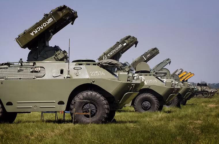 Do vậy, khả năng rất cao là báo cáo trên đã dẫn số liệu sai từ một nguồn cung cấp có độ tin cậy chưa được đảm bảo. Hoặc cũng có thể tương tự trường hợp tiêm kích MiG-23, nước ngoài đã nhầm lẫn với phương tiện được Liên Xô triển khai trên lãnh thổ Việt Nam nhằm bảo vệ căn cứ quân sự của họ thành vũ khí của chúng ta. Nguồn ảnh: Russian Arms.