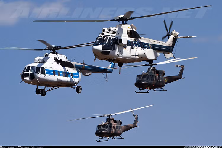 Các dòng trực thăng có khả năng vũ trang được của Zimbabwe hiện tại gồm trực thăng tấn công Mi-24, trực thăng vận tải quân sự Mi-17, trực thăng Bell 412 và trực thăng Aérospatiale Alouette III. Với trang bị ước tính trên dưới 30 chiếc. Nguồn ảnh: far-maroc.