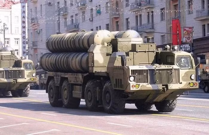 Cụ thể theo người phát ngôn Bộ Quốc phòng Armenia, tổ hợp phòng không S-300PT của họ với 2 đạn đánh chặn đã bắn rơi được 2 tên lửa đạn đạo chiến thuật Tochka-U của Azerbaijan khi chúng bay tới mục tiêu gần thủ đô Yerevan.