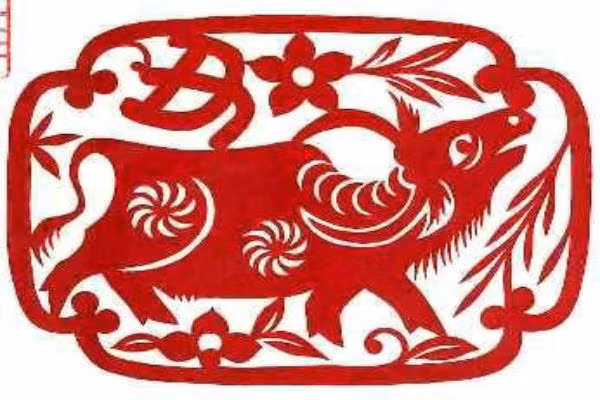 Dự đoán tháng mới cho tuổi Sửu: Vận thế chung: 84 điểm. Tình cảm: Tương đối ổn định, ít cãi vã giận hờn. Sự nghiệp: Có quý nhân tương trợ, vạn sự hanh thông. Tài vận: Các khoản thu nhập chính vượng phát, các khoản thu nhập thêm bình thường, đầu tư buôn bán có thể hành động, tuy nhiên cần phải thận trọng. Sức khỏe: Chú ý đề phòng cảm lạnh. Hướng may mắn: Hướng Chính giữa. Lời khuyên: Luôn lạc quan, vui vẻ sẽ vượt qua mọi sóng gió.