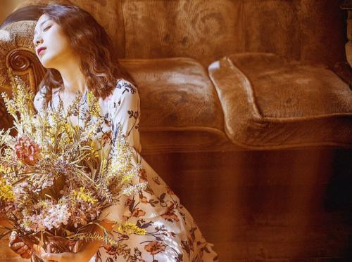 Tiếp theo là tuổi Dần: Năm Mậu Tuất sang cũng mang theo vận may và tài lộc đến cho tuổi Dần. Con đường sự nghiệp có nhiều cơ hội mở rộng.