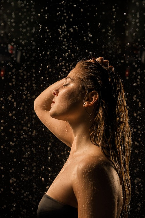 Tatiana Shatalova (CLB Biryusa). HCĐ Giải vô địch trẻ thế giới (2017), HCĐ giải vô địch WHL (2016). Shatalova từng thuyết phục cha mẹ cho mình chơi khúc côn cầu từ năm 5 tuổi, nhưng vấp phải sự phản đối kịch liệt. Sau đó, cô chuyển sang chơi đấm bốc để bố mẹ thấy rằng khúc côn cầu phù hợp với con gái của mình hơn.