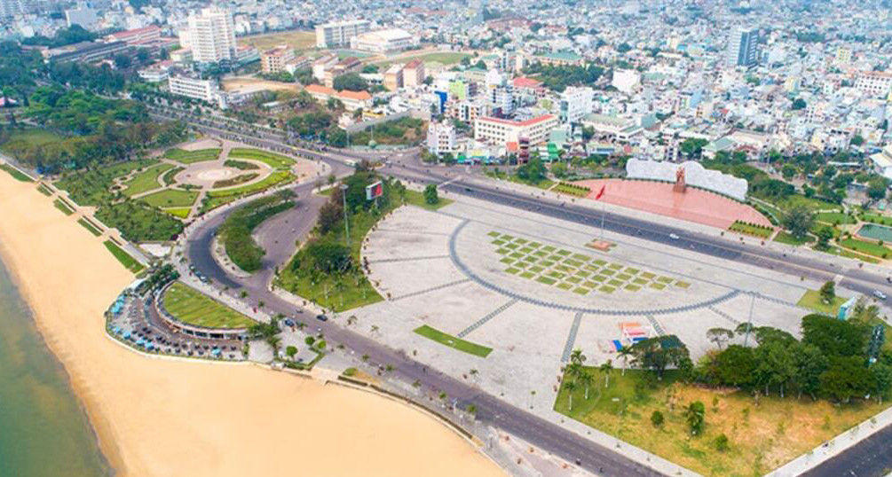 Binh Dinh: 2 goi thau nang cap duong hon 10 ty ve tay ai?