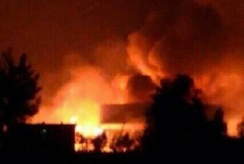 Nguyên nhân vụ cháy đang được các cơ quan chức năng điều tra làm rõ.