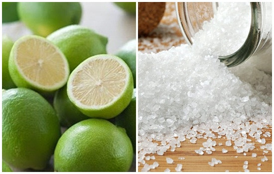 Bên cạnh đó, bạn có thể kết hợp chanh với muối để chữa hôi nách một cách an toàn. Ảnh: benhhoinach.