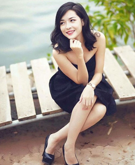 Tham gia chương trình Thay đổi cuộc sống trên VTV2 có lẽ là bước ngoặt lớn nhất trong cuộc đời Vũ Thanh Quỳnh. Được sang Hàn Quốc làm phẫu thuật thẩm mỹ, điều chỉnh lại tất cả những đường nét kém sắc trên khuôn mặt, Thanh Quỳnh sau đó lột xác, thay đổi diện mạo hoàn toàn, "như trở thành một người khác" và được nhận xét là nhân vật để lại ấn tượng sâu sắc nhất, ấn tượng nhất của chương trình Thay đổi cuộc sống mùa đầu tiên. Từ sau lần thay đổi này, Thanh Quỳnh trở nên rất nổi tiếng và câu chuyện cuộc sống, công việc của cô được rất nhiều khán giả quan tâm.