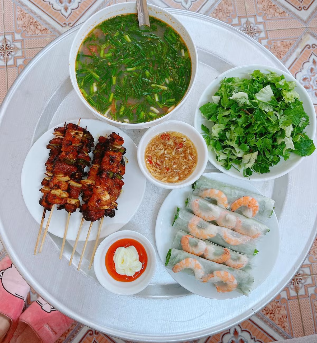 Với thông điệp “cơm nhà là ngon nhất”, hội yêu bếp đã đưa những hình ảnh này trở thành một trào lưu ý nghĩa trên mạng xã hội, đặc biệt trong tình hình dịch bệnh COVID-19. Ảnh: Nguyễn Tuyết Trinh