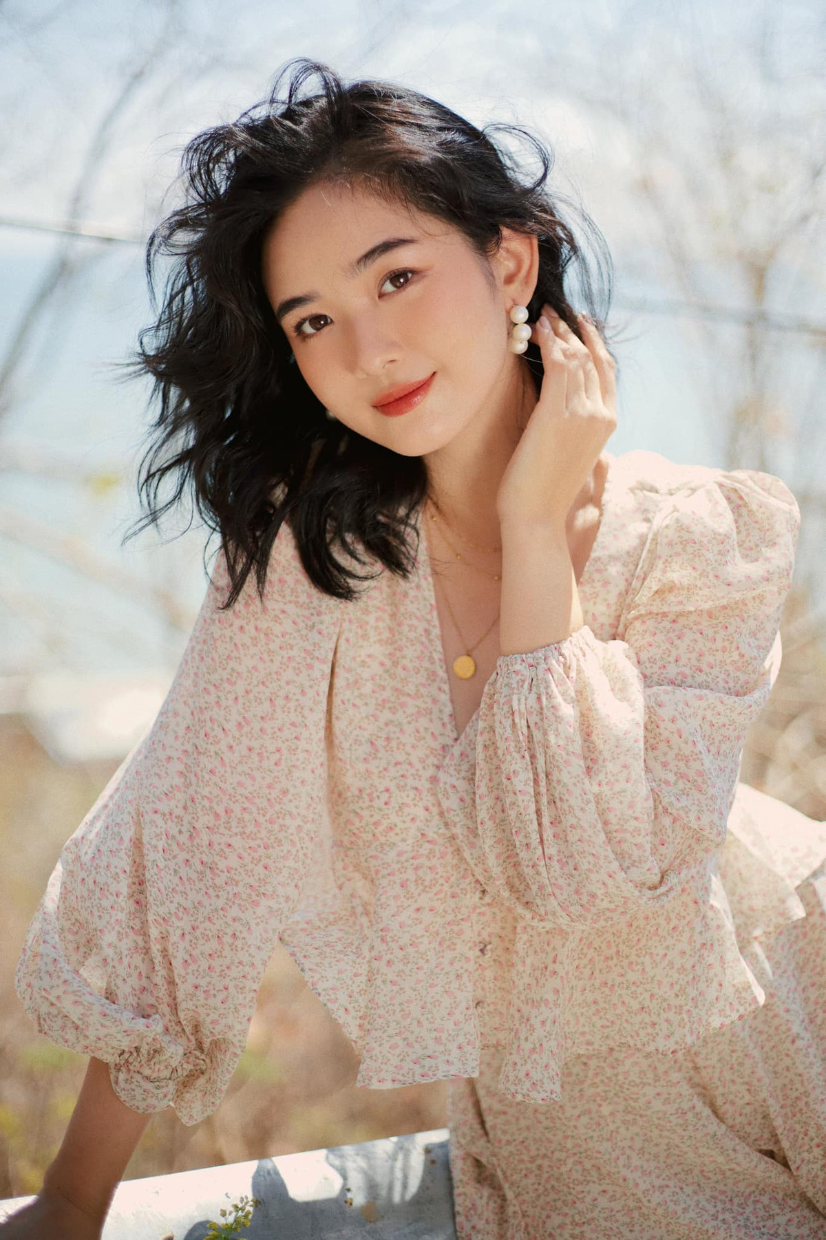 Là một người năng động, Xuân từng thử thách bản thân qua nhiều vai trò như Producer (Sản xuất) và Art Director (Giám đốc nghệ thuật) tại một công ty về food photography (nhiếp ảnh ẩm thực).