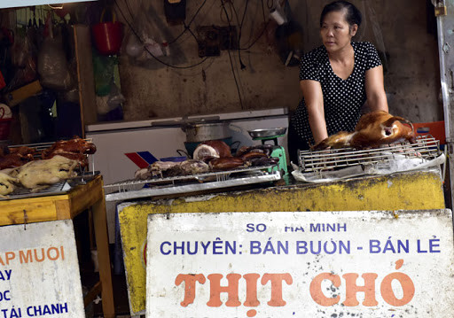 Sự việc này vẫn đang nhận được sự quan tâm với nhiều ý kiến trái chiều trên TikTok. Ảnh: Tổng hợp