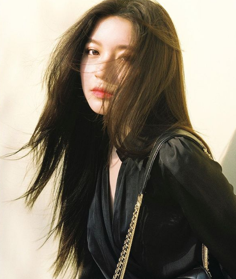 Trang cá nhân Instagram của Bâu hiện đang sở hữu gần 500 ngàn lượt theo dõi. Ảnh: Tổng hợp