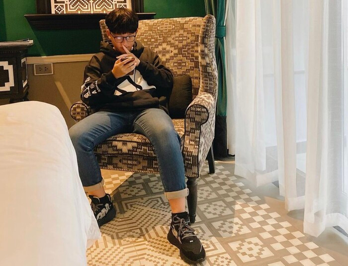 Khi lớn lên, Việt Anh lựa chọn theo học để trở thành một kiến trúc sư.