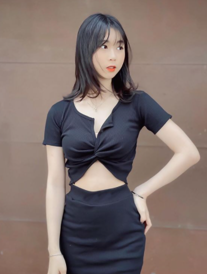 Cuộc sống làm mẹ của hot mom 10x này luôn nhận được kha khá sự quan tâm của cộng đồng mạng. Ảnh: Tổng hợp