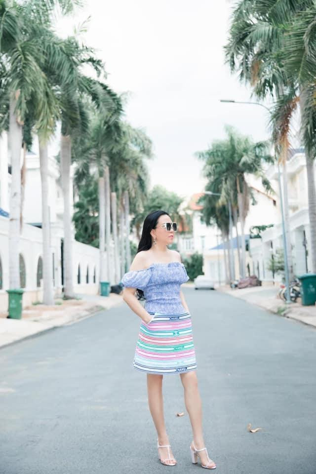 Sau sự cố này, cư dân mạng đã tặng cho quả xoài nhà Phượng Chanel hôm nay là "quả xoài đắt nhất Việt Nam".