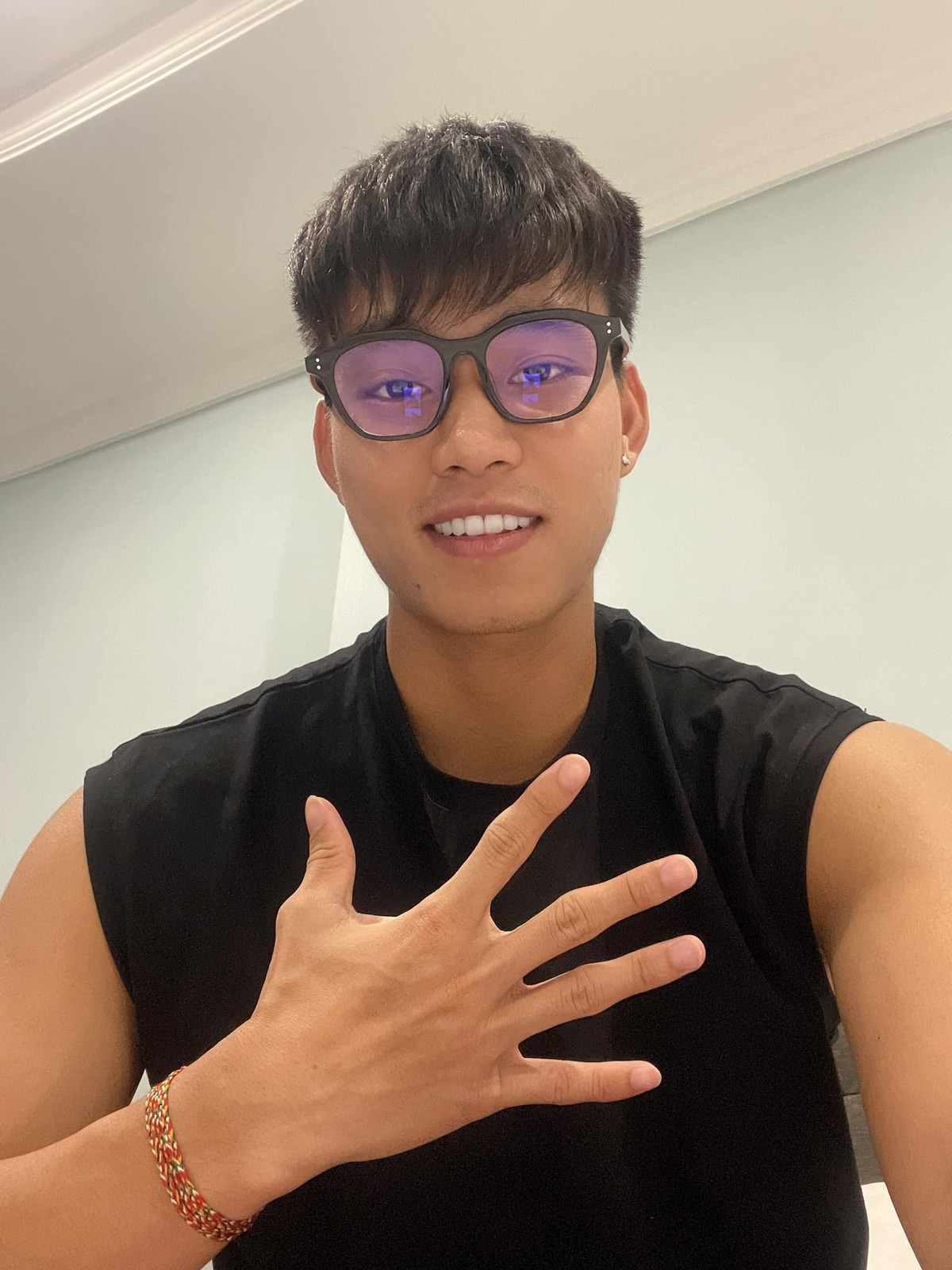 Ở tuyển Việt Nam, Văn Thanh nổi tiếng là cầu thủ tuân thủ chế độ tập luyện nghiêm ngặt nhất, bên cạnh lối sống rất lành mạnh.