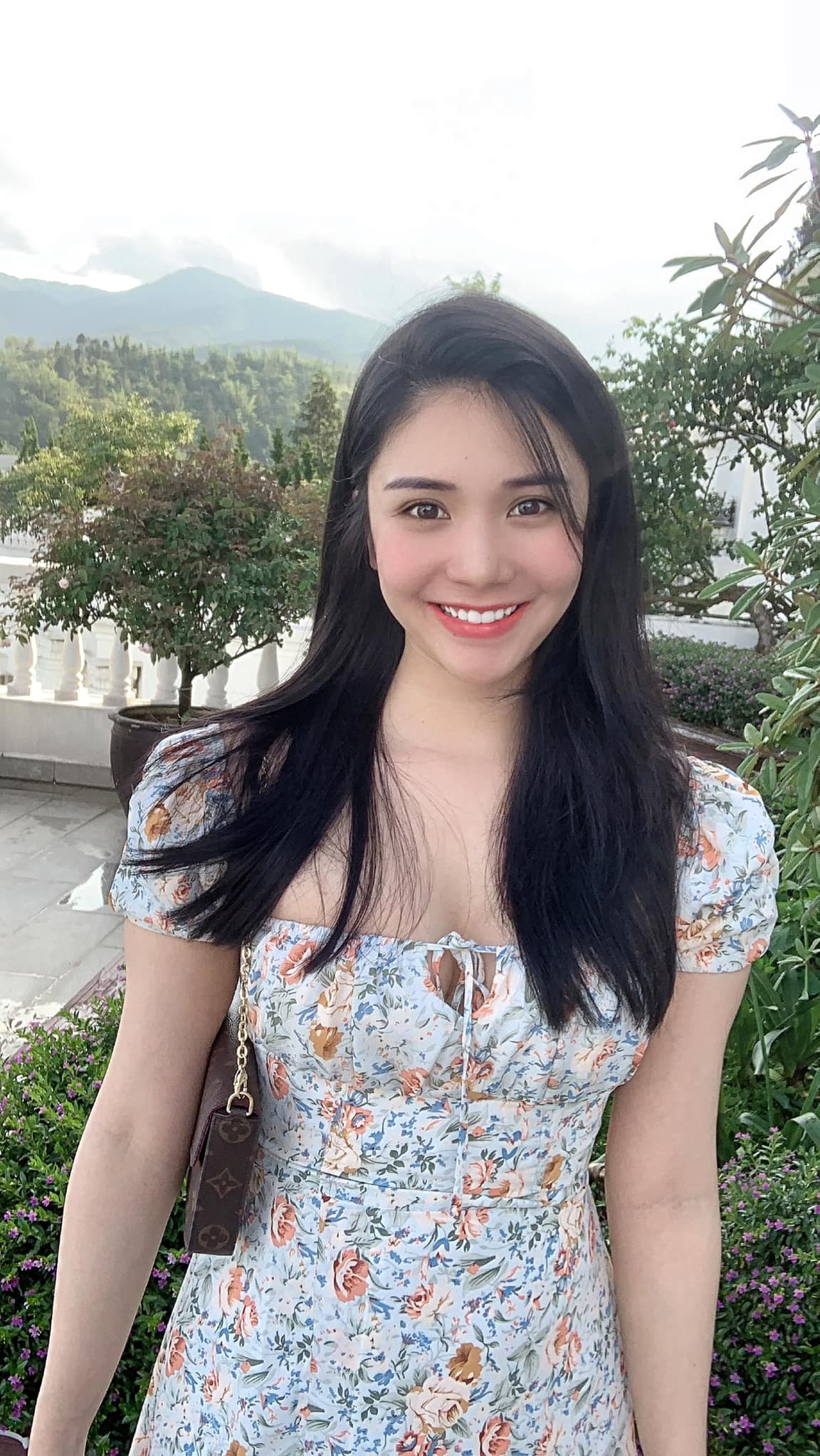 Sau hơn 4 năm nổi tiếng từ vai trò là đại diện tuyển Tây Ban Nha, cuộc sống hiện tại của hot girl Thanh Bi có nhiều sự thay đổi, tuy nhiên tiếng tăm của cô không còn nổi đình đám như trước.