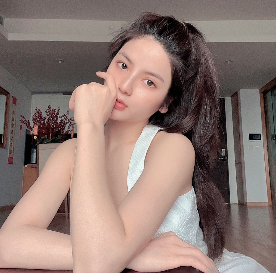 Đến thời điểm hiện tại, cả Quang Hải và Thanh Huyền đều chưa có bất cứ phản ứng nào với tin đồn hẹn hò. Tất cả những dữ kiện về "hint" hẹn hò của cả hai mới vẫn chỉ nằm trong vùng "đồn đoán" của cư dân mạng. Ảnh: Tổng hợp