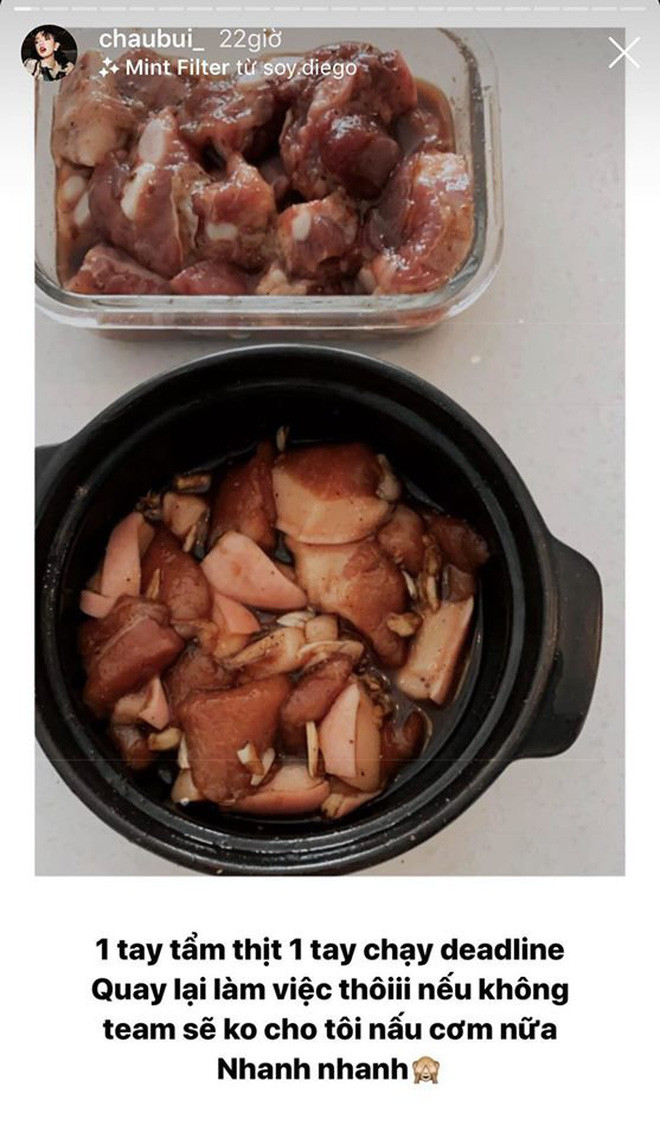 Món thịt kho mà Châu Bùi chuẩn bị khiến nhiều fan hết lời khen ngợi. Từ món đơn giản đến món phức tạp, có vẻ như không gì có thể làm khó "It Girl" này.