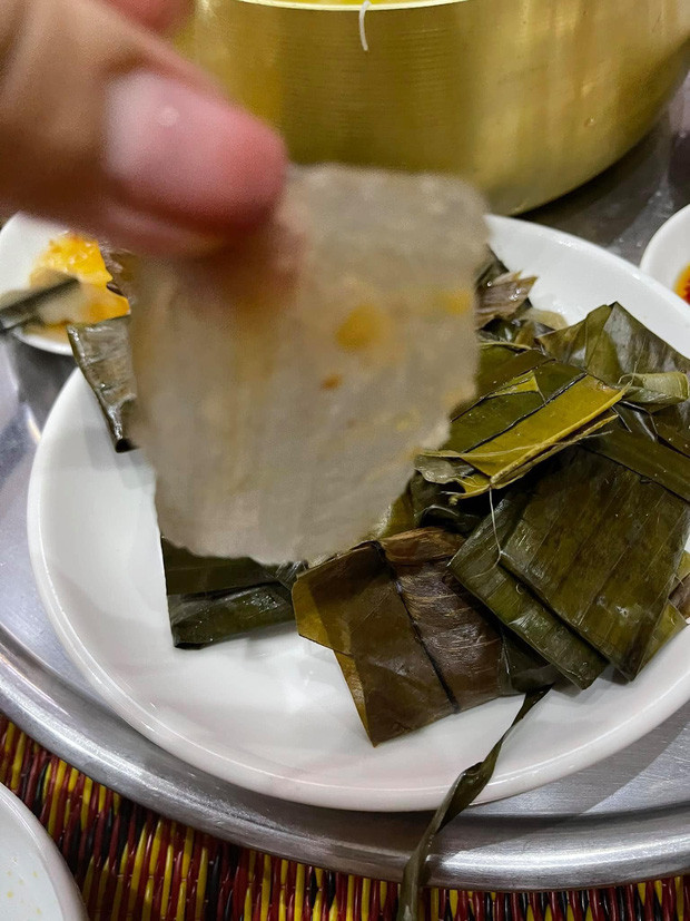 Cô gái chắc hẳn đã "ngậm cục tức" nuốt không trôi sau màn thảm họa mua hàng trên mạng này. Ảnh: Facebook