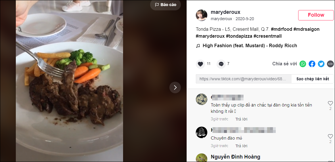 Kênh TikTok của Đoan Minh chủ yếu đăng tải clip review đồ ăn, sau khi trang cá nhân này bị lộ mỗi bài đăng của cô nàng đều nhận về bình luận chỉ trích của cư dân mạng.