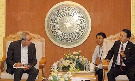 Chuyen gia Duc, My den Viet Nam tim nguyen nhan ca chet