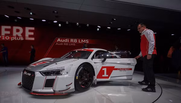 Audi R8 LMS 2016 - San sang tranh tai tai GT3-Hinh-5