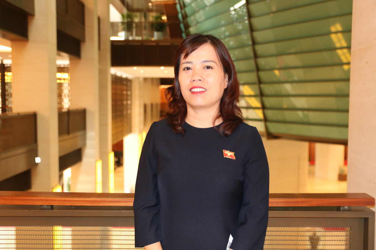 Lam sao de khi bi bong nuoc soi, cho can… 15 phut da duoc tiep can y te