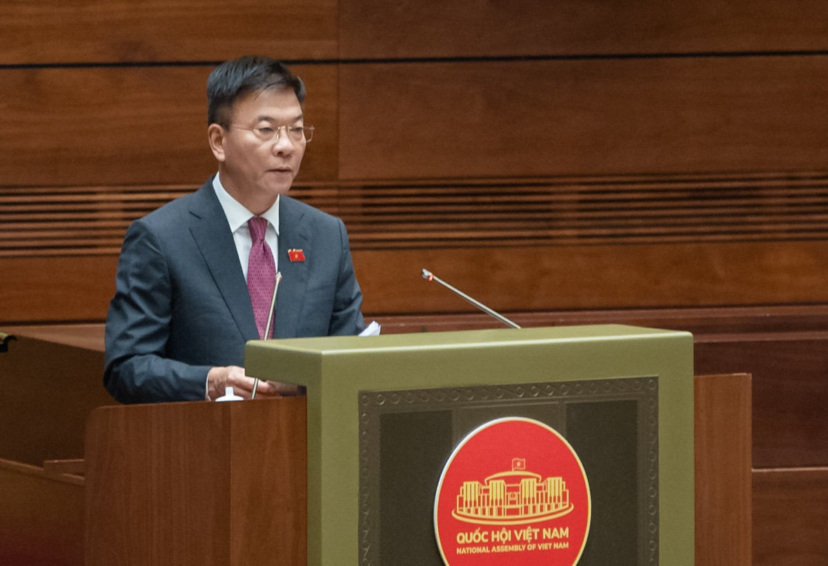 Trinh Quoc hoi cho Ha Noi lap 2 thanh pho truc thuoc