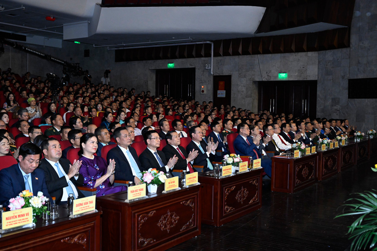 Ton vinh dien hinh tieu bieu hoc tap, lam theo tu tuong, dao duc, phong cach Ho Chi Minh