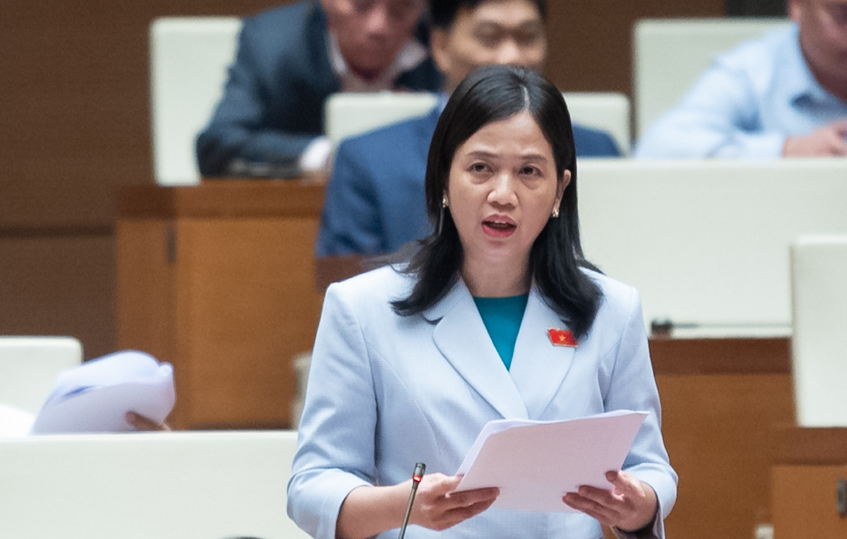 ĐBQH: Bắt 73 triệu xe máy lắp camera hành trình là lãng phí, vi phạm quyền riêng tư DBQH: Bat 73 trieu xe may lap camera hanh trinh la lang phi, vi pham quyen rieng tu